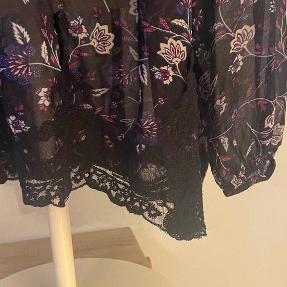 Jolt Floral Women's Boho Black & Purple Peasant Top LIKE NEW | Size XL - Picture 4 of 6